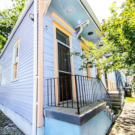 Kerlerec Victorian Cottage - Steps To French Qtr.